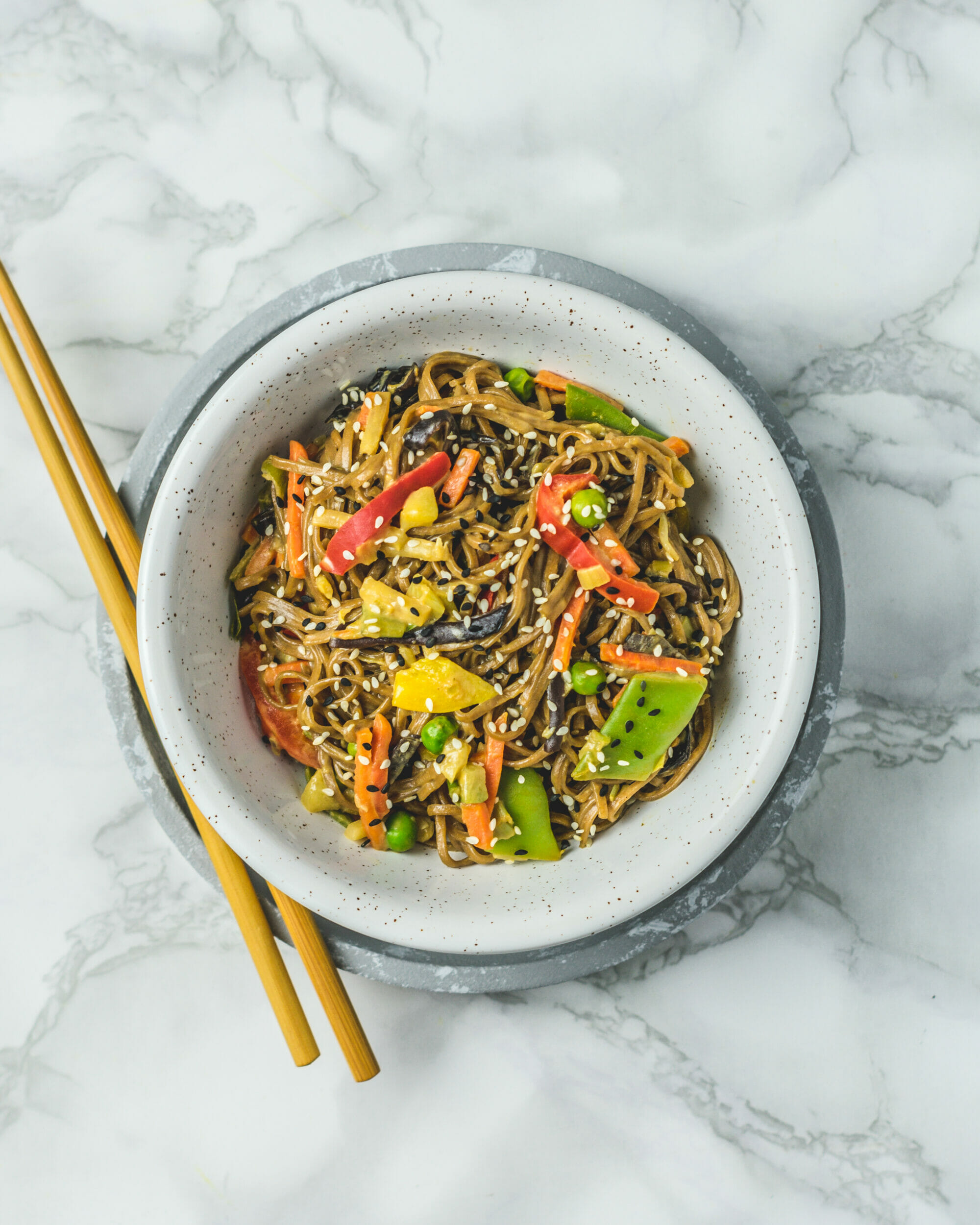 Makaron soba z warzywami