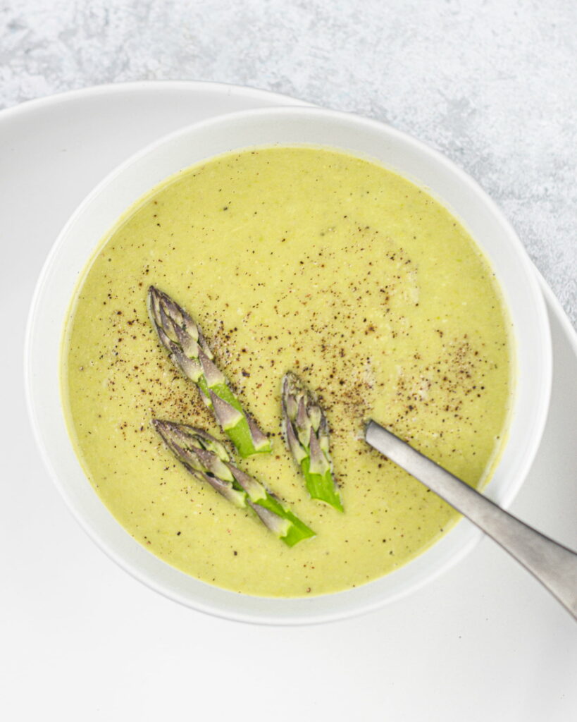 Przepis na krem ze szparagów - jedzeniowy